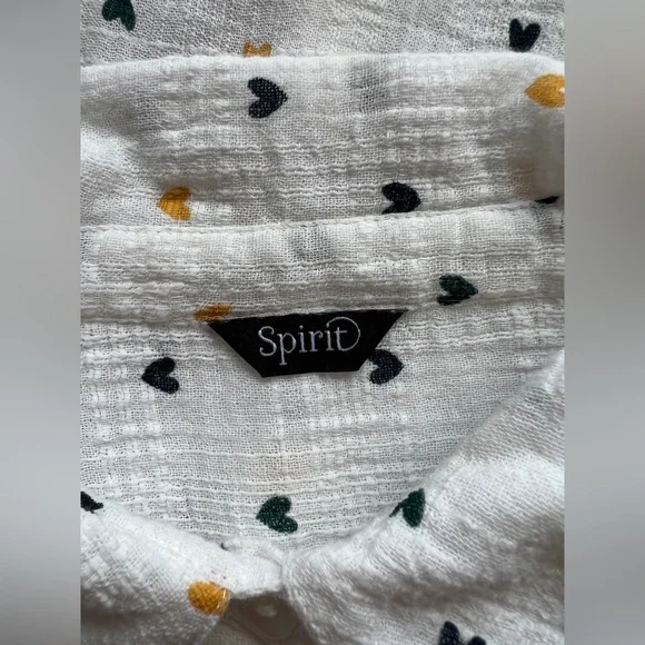 M&CO Heart Print Blouse - Picture 12 of 12